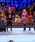 WWE_RAW_2017_12_18_720p_HDTV_x264-Ebi_mp4_008037419.jpg