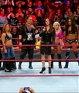 WWE_RAW_2017_12_18_720p_HDTV_x264-Ebi_mp4_008042966.jpg