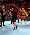 WWE_RAW_2017_12_18_720p_HDTV_x264-Ebi_mp4_008066269.jpg