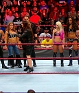 WWE_RAW_2017_12_18_720p_HDTV_x264-Ebi_mp4_008117515.jpg