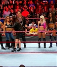 WWE_RAW_2017_12_18_720p_HDTV_x264-Ebi_mp4_008118208.jpg