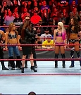 WWE_RAW_2017_12_18_720p_HDTV_x264-Ebi_mp4_008123766.jpg