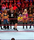 WWE_RAW_2017_12_18_720p_HDTV_x264-Ebi_mp4_008125054.jpg