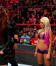 WWE_RAW_2017_12_18_720p_HDTV_x264-Ebi_mp4_008131088.jpg