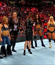 WWE_RAW_2017_12_18_720p_HDTV_x264-Ebi_mp4_008141714.jpg