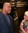 WWE_RAW_2018_01_01_720p_WEB_h264-HEEL_mp4_000102120.jpg