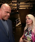 WWE_RAW_2018_01_01_720p_WEB_h264-HEEL_mp4_000121795.jpg