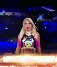 WWE_RAW_2018_01_01_720p_WEB_h264-HEEL_mp4_002416813.jpg