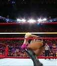 WWE_RAW_2018_01_01_720p_WEB_h264-HEEL_mp4_002433823.jpg