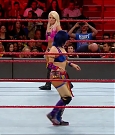 WWE_RAW_2018_01_01_720p_WEB_h264-HEEL_mp4_002598327.jpg