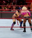 WWE_RAW_2018_01_01_720p_WEB_h264-HEEL_mp4_002637307.jpg