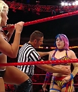 WWE_RAW_2018_01_01_720p_WEB_h264-HEEL_mp4_002741972.jpg