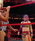 WWE_RAW_2018_01_01_720p_WEB_h264-HEEL_mp4_002743169.jpg