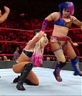 WWE_RAW_2018_01_01_720p_WEB_h264-HEEL_mp4_002860892.jpg