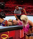 WWE_RAW_2018_01_01_720p_WEB_h264-HEEL_mp4_002954168.jpg