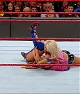 WWE_RAW_2018_01_01_720p_WEB_h264-HEEL_mp4_002987981.jpg