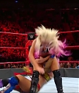 WWE_RAW_2018_01_01_720p_WEB_h264-HEEL_mp4_003004940.jpg