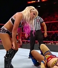 WWE_RAW_2018_01_01_720p_WEB_h264-HEEL_mp4_003024671.jpg