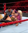 WWE_RAW_2018_01_01_720p_WEB_h264-HEEL_mp4_003059405.jpg