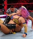 WWE_RAW_2018_01_01_720p_WEB_h264-HEEL_mp4_003061493.jpg