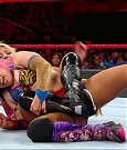 WWE_RAW_2018_01_01_720p_WEB_h264-HEEL_mp4_003089549.jpg