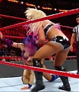 WWE_RAW_2018_01_01_720p_WEB_h264-HEEL_mp4_003124975.jpg