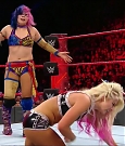 WWE_RAW_2018_01_01_720p_WEB_h264-HEEL_mp4_003195089.jpg