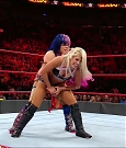 WWE_RAW_2018_01_01_720p_WEB_h264-HEEL_mp4_003203057.jpg