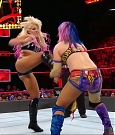 WWE_RAW_2018_01_01_720p_WEB_h264-HEEL_mp4_003208590.jpg