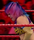 WWE_RAW_2018_01_01_720p_WEB_h264-HEEL_mp4_003216299.jpg