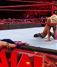 WWE_RAW_2018_01_01_720p_WEB_h264-HEEL_mp4_003248577.jpg