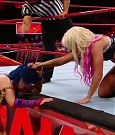 WWE_RAW_2018_01_01_720p_WEB_h264-HEEL_mp4_003254460.jpg