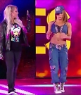 WWE_RAW_2018_04_30_720p_WEB_h264-HEEL_mp4_006804681.jpg