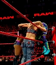 WWE_RAW_2018_05_14_720p_HDTV_x264-Ebi_mp4_005771789.jpg