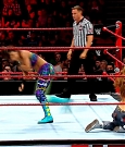 WWE_RAW_2018_05_14_720p_HDTV_x264-Ebi_mp4_005865919.jpg