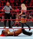 WWE_RAW_2018_05_21_720p_HDTV_x264-Ebi_mp4_003613976.jpg