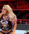 WWE_RAW_2018_05_21_720p_HDTV_x264-Ebi_mp4_003727939.jpg