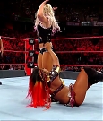 WWE_RAW_2018_05_21_720p_HDTV_x264-Ebi_mp4_003760939.jpg