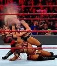 WWE_RAW_2018_05_21_720p_HDTV_x264-Ebi_mp4_003773465.jpg