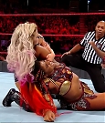 WWE_RAW_2018_05_21_720p_HDTV_x264-Ebi_mp4_003776541.jpg