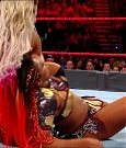 WWE_RAW_2018_05_21_720p_HDTV_x264-Ebi_mp4_003782696.jpg