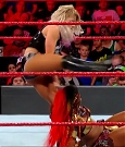 WWE_RAW_2018_05_21_720p_HDTV_x264-Ebi_mp4_003804249.jpg