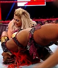 WWE_RAW_2018_05_21_720p_HDTV_x264-Ebi_mp4_003809390.jpg