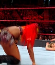 WWE_RAW_2018_05_21_720p_HDTV_x264-Ebi_mp4_003862397.jpg