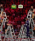 WWE_RAW_2018_06_11_720p_WEB_h264-HEEL_mp4_000421659.jpg