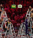 WWE_RAW_2018_06_11_720p_WEB_h264-HEEL_mp4_000447171.jpg