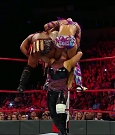 WWE_RAW_2018_06_11_720p_WEB_h264-HEEL_mp4_001188331.jpg