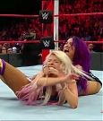 WWE_RAW_2018_06_11_720p_WEB_h264-HEEL_mp4_001241474.jpg