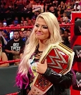 WWE_RAW_2018_06_18_720p_WEB_h264-HEEL_mp4_000315896.jpg