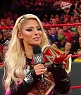 WWE_RAW_2018_06_18_720p_WEB_h264-HEEL_mp4_000321472.jpg